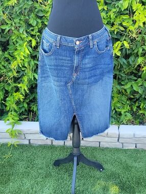 Ariat Blue Denim Jean Skirt with Front Slit 33R